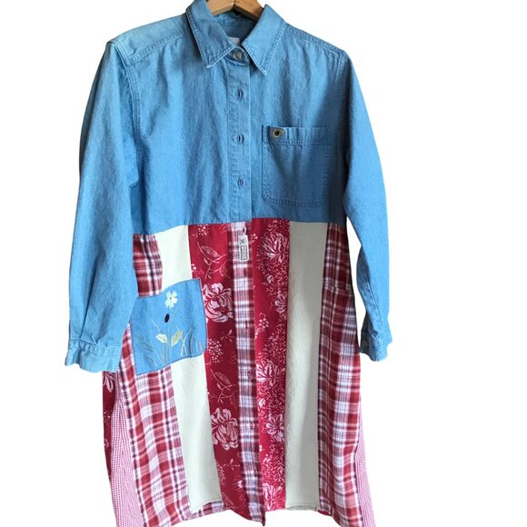 Patchwork Duster, Size L: Upcycled Button-Down Boho Jacket Dress, Lady Bugs - Picture 11 of 13